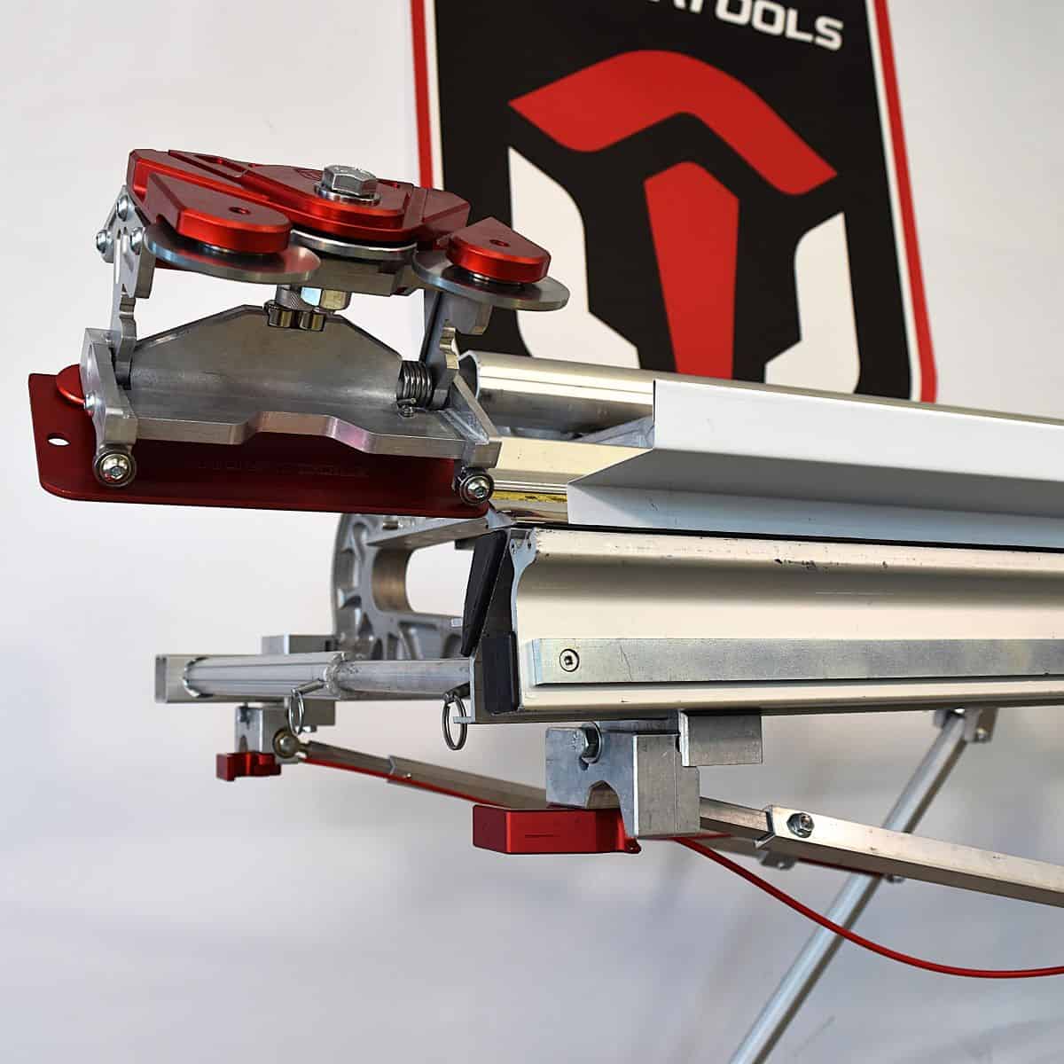 Two-Way Cutting Tool to Fit Tapco* Brakes