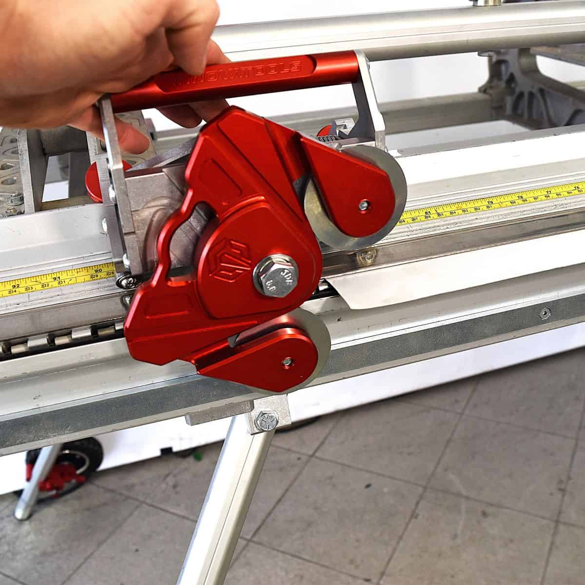 Two-Way Cutting Tool to Fit Tapco* Brakes